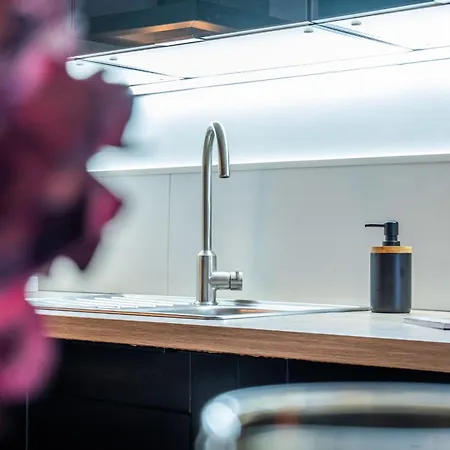 Upscale 3-room 200m From The Palais * Cannes