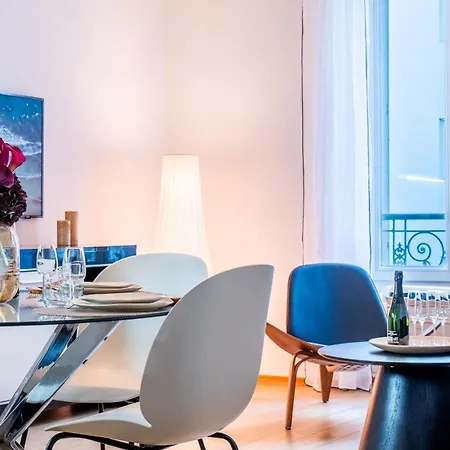 Upscale 3-room 200m From The Palais Apartamento