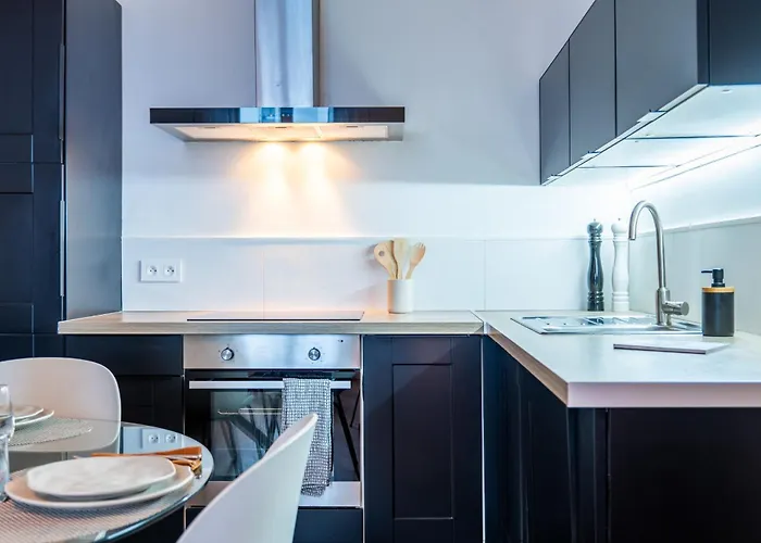 Upscale 3-room 200m From The Palais Lägenhet Cannes